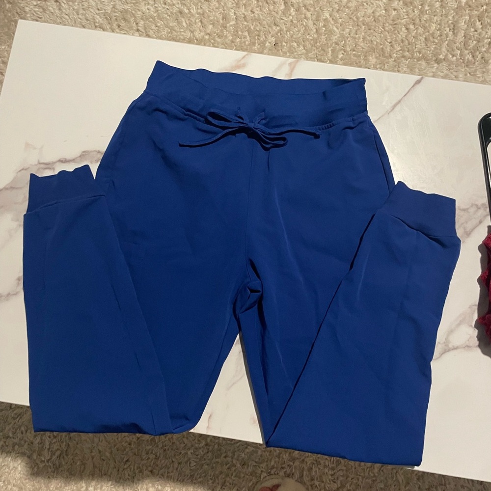 Mándala Scrub Joggers in Galaxy Blue